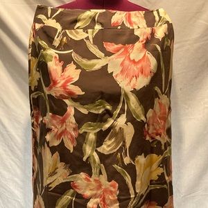 Talbot skirt with bold flower design.